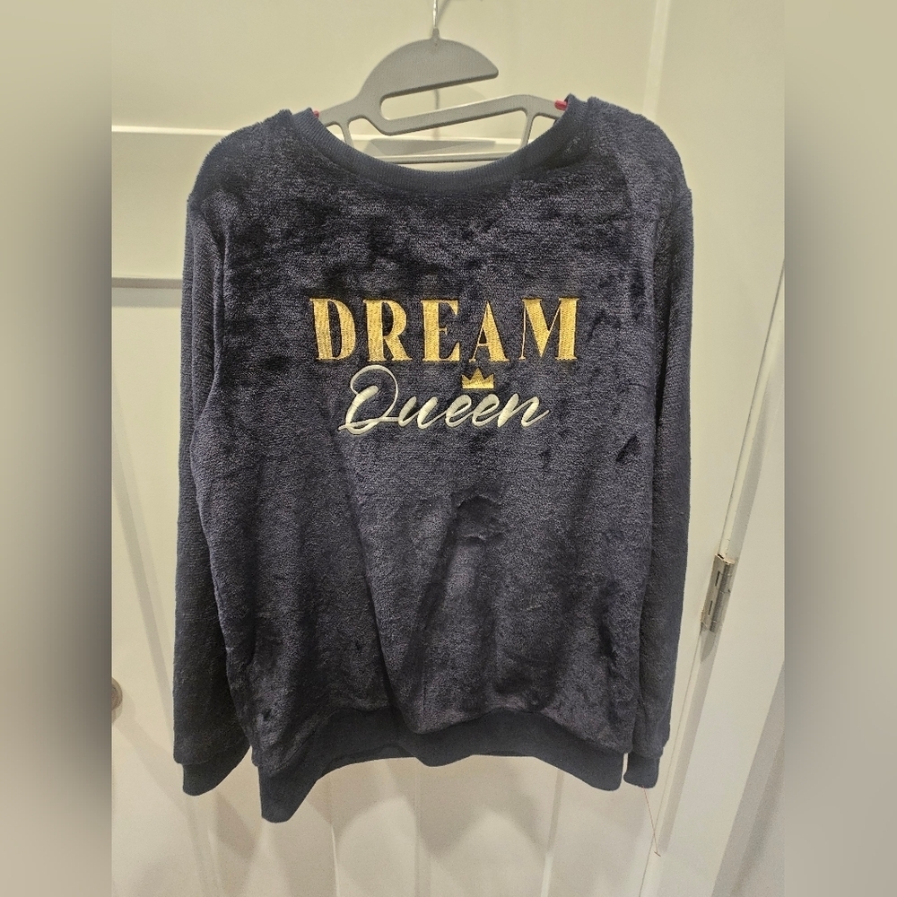 Secret Treasures Plush Pullover Sweatshirt Dream Queen Graphic Navy Blue M